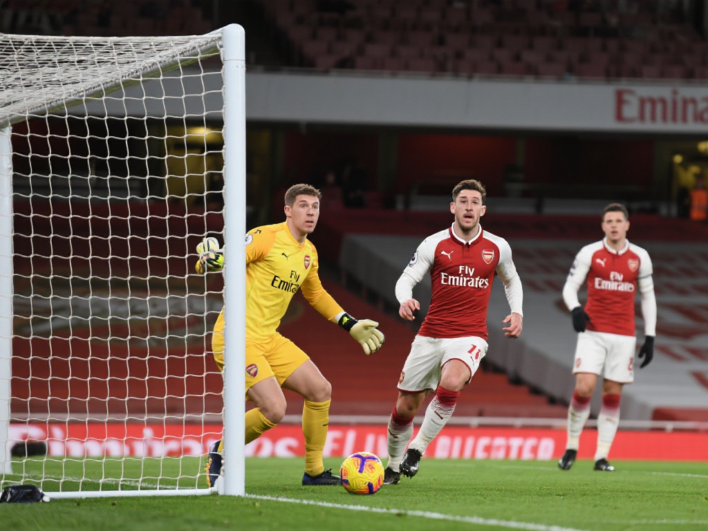 阿森纳惨败揪4罪人:队长梦游+巨星失空门 阿森纳一直为自己的防守阵容而骄傲,但本场